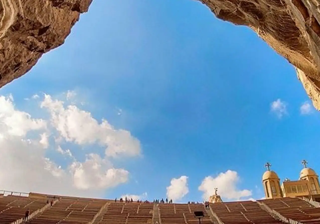 Cairo: Guided Day Tour + Roundtrip Transfer + Lunch