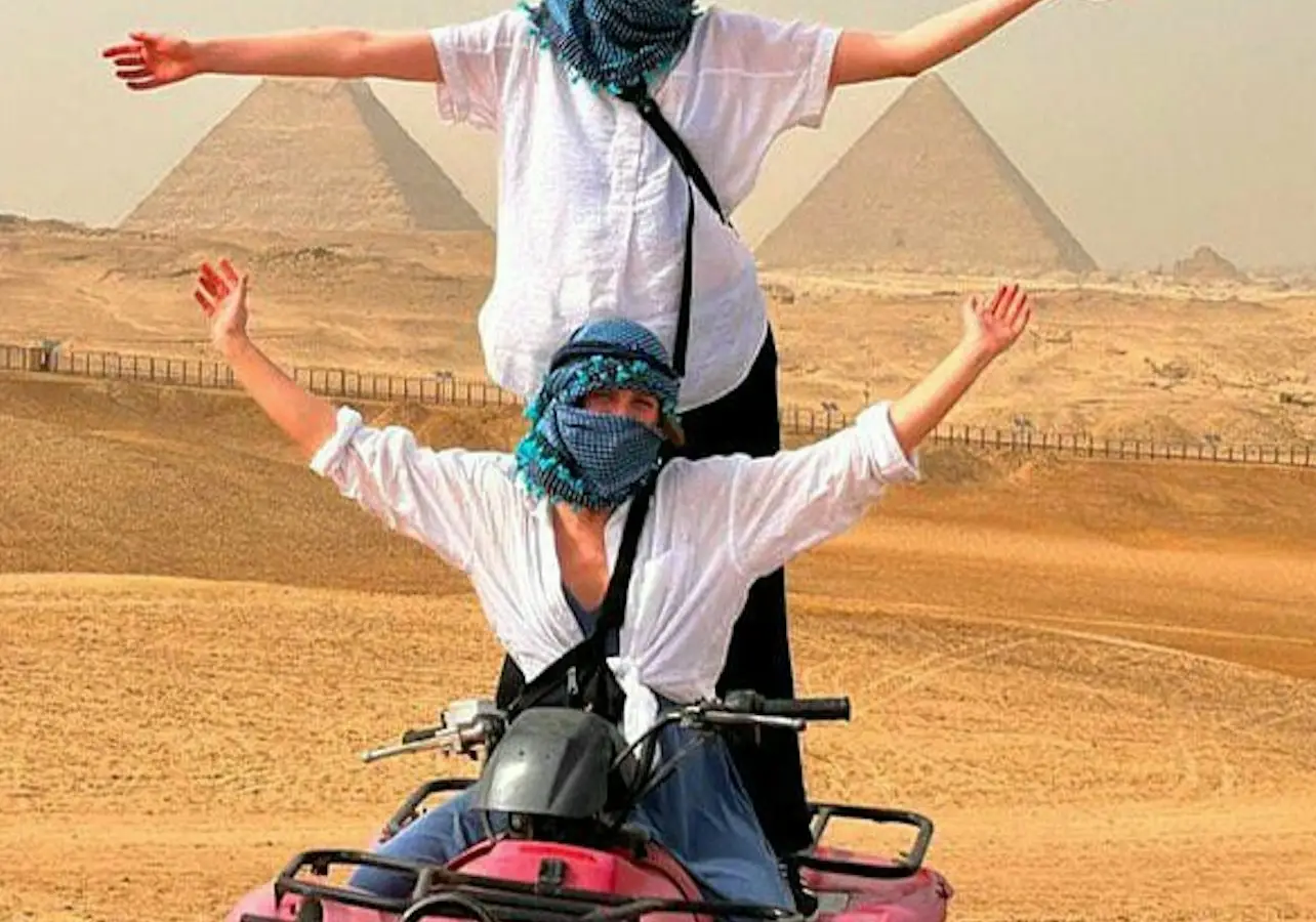 View of Giza pyramids