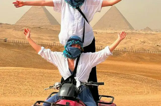 View of Giza pyramids